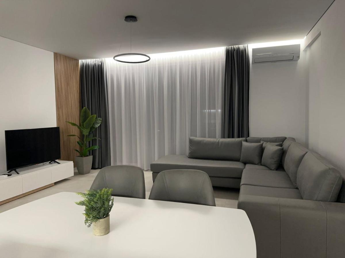 Eme Apartments - Kompleksi San Pietro, Gjiri I Lalzit Durrës Exterior foto