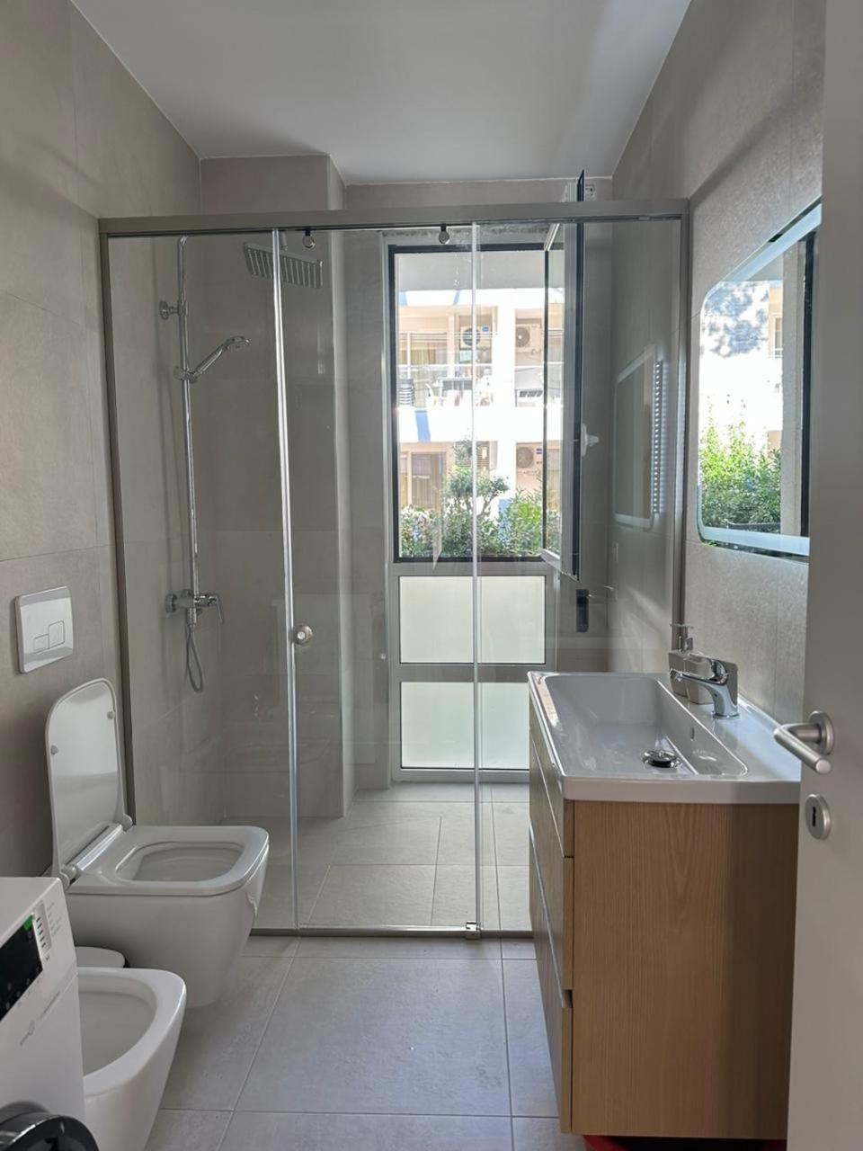 Eme Apartments - Kompleksi San Pietro, Gjiri I Lalzit Durrës Exterior foto